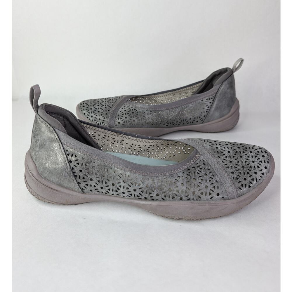 JBU Women’s Vegan Silver Metallic Vivian Memory Foam Shoes Size 9M